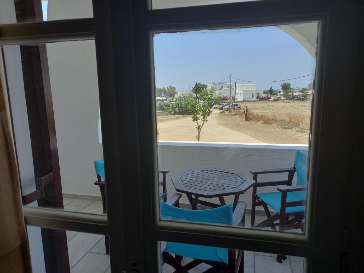 Joanna'S Rooms On The Beach ปลากา ภายนอก รูปภาพ